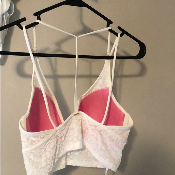 Victoria’s Secret small bralette - Picture 3 of 4